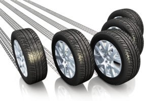 Sommer- und Winterreifen oder Ganzjahresreifen - Welche Reifen benötigt Ihr Auto?