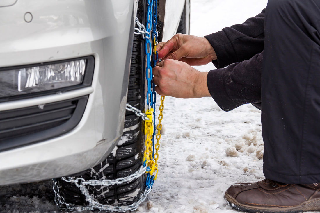 Schneeketten | Umfassender Ratgeber mit Tipps für 2023
